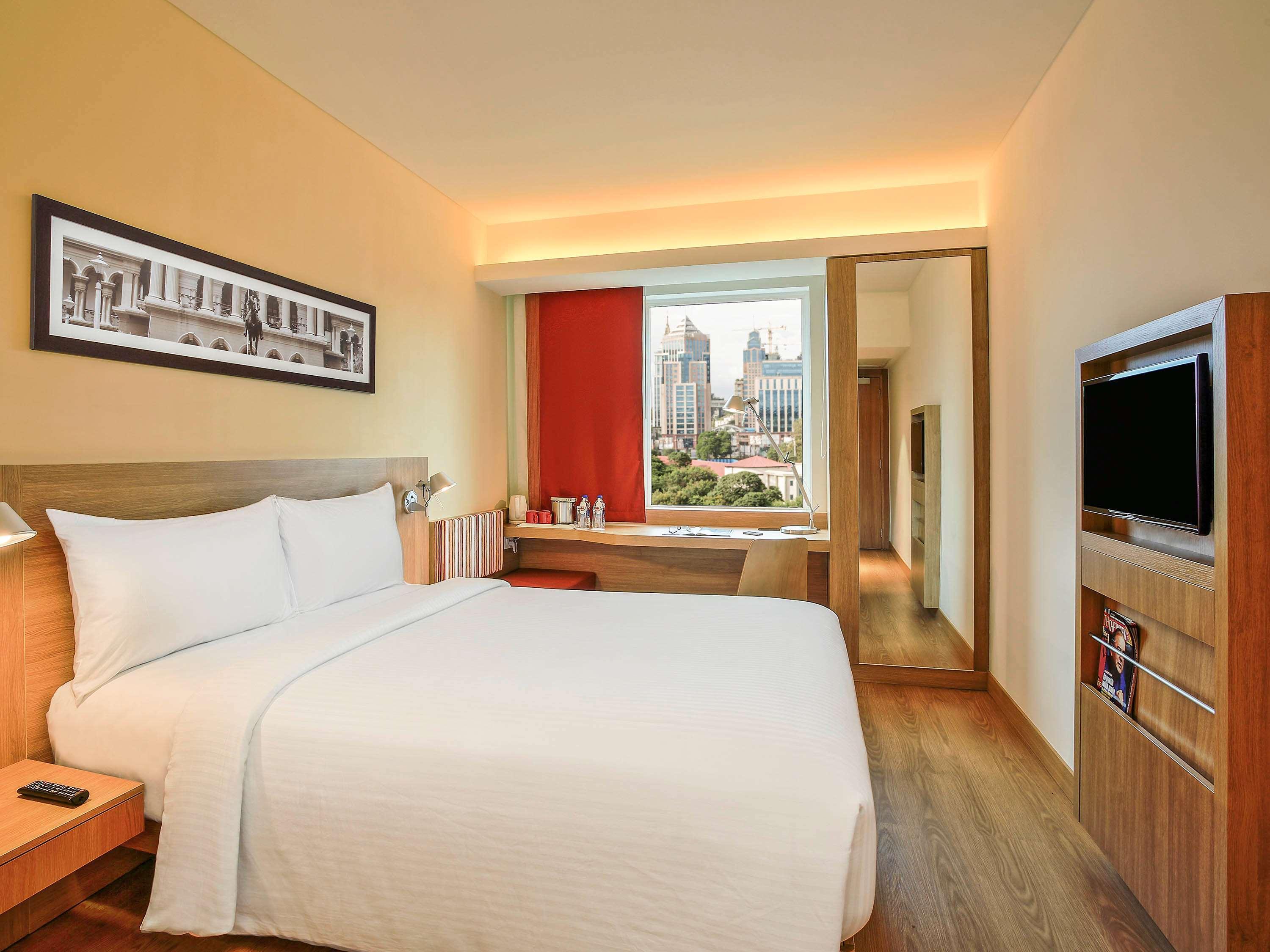 Ibis Kochi City Centre - An Accor Brand Exterior photo