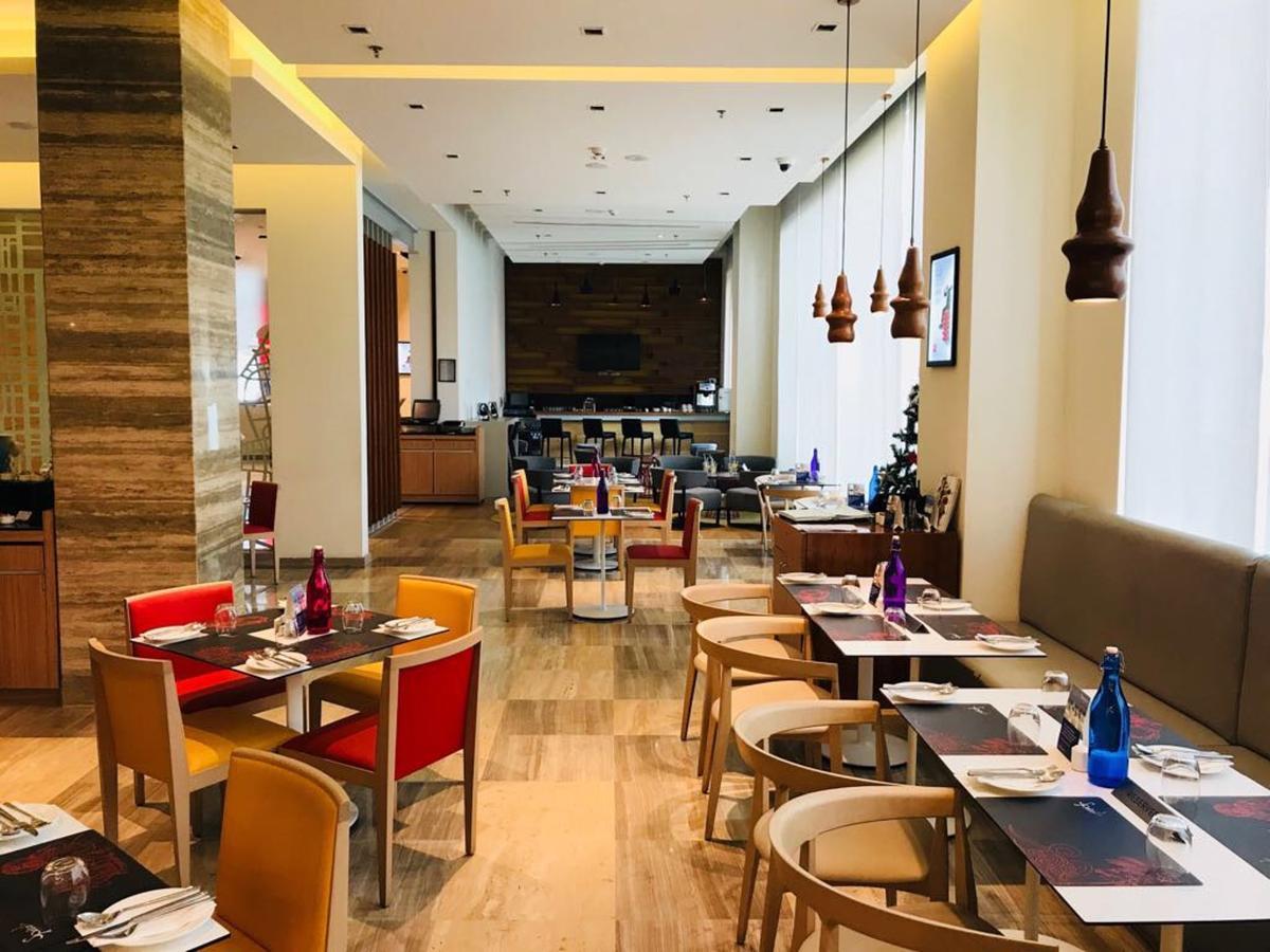 Ibis Kochi City Centre - An Accor Brand Exterior photo